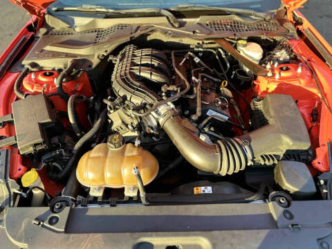 2015 Ford Mustang V6