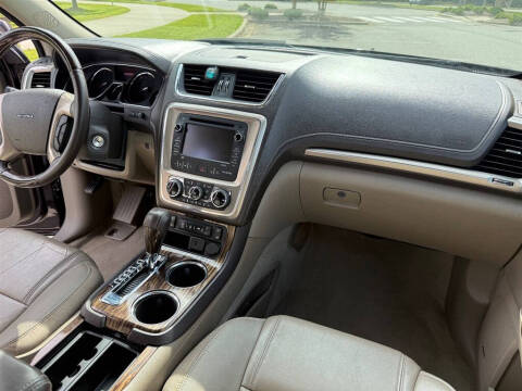 2015 GMC Acadia Denali