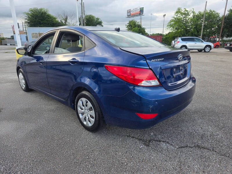 2017 Hyundai Accent