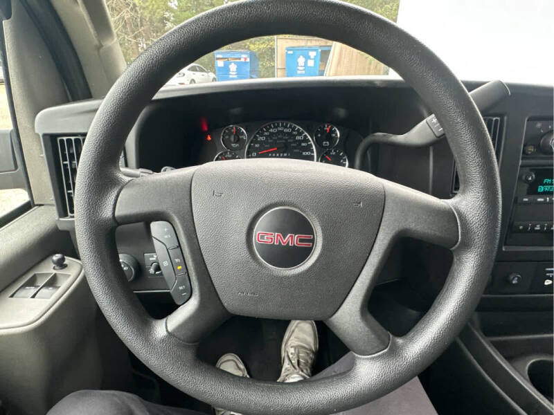 2024 GMC Savana 2500