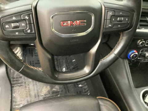 2023 GMC Yukon AT4