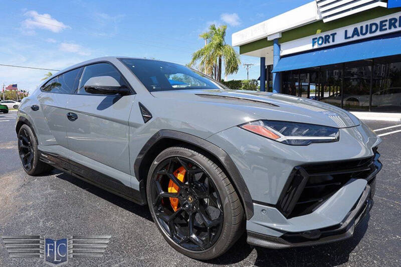 2024 Lamborghini Urus Performante
