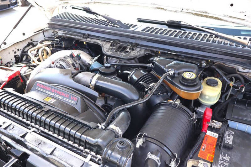 2004 Ford Excursion Eddie Bauer
