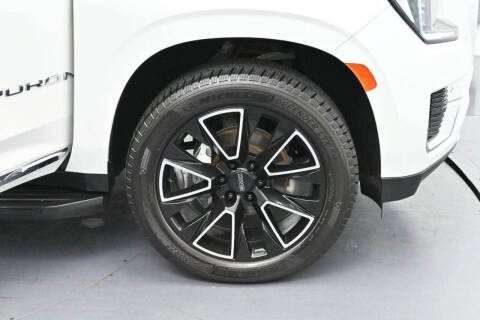 2022 GMC Yukon SLT