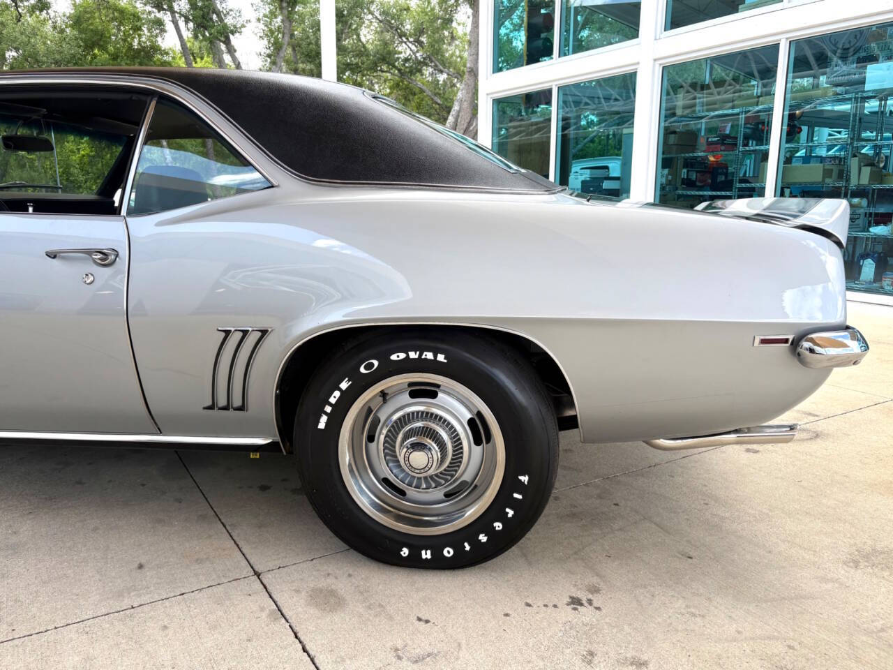 1969 Chevrolet Camaro 24