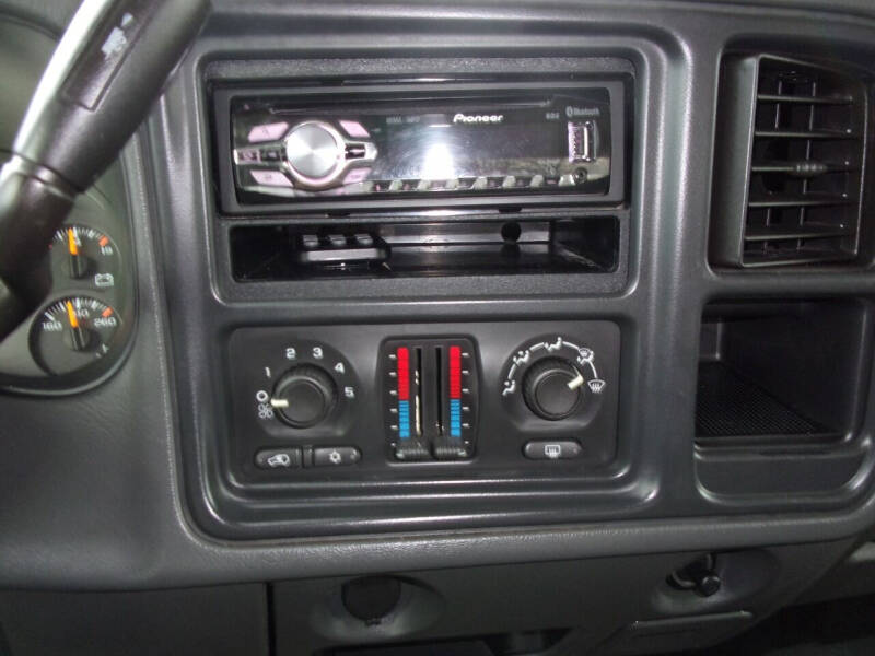 2004 GMC Sierra 2500 SLT