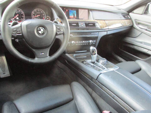 2015 BMW 7 Series 740i