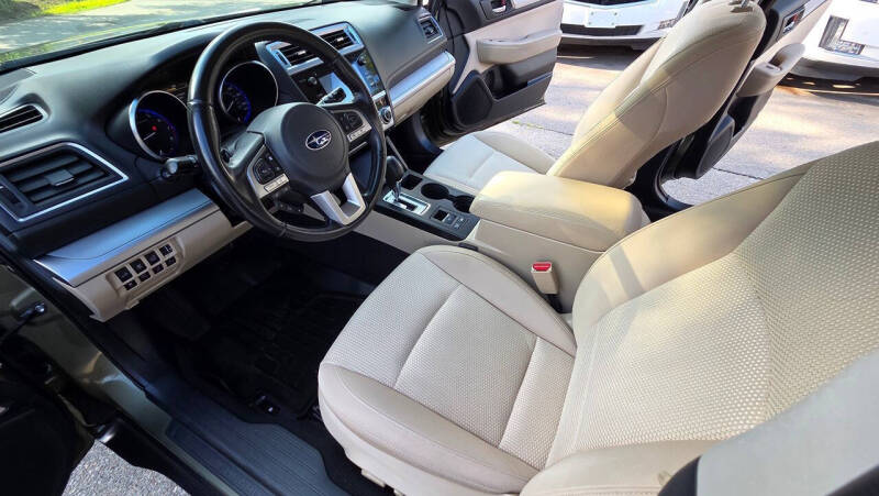 2016 Subaru Outback 2.5i Premium