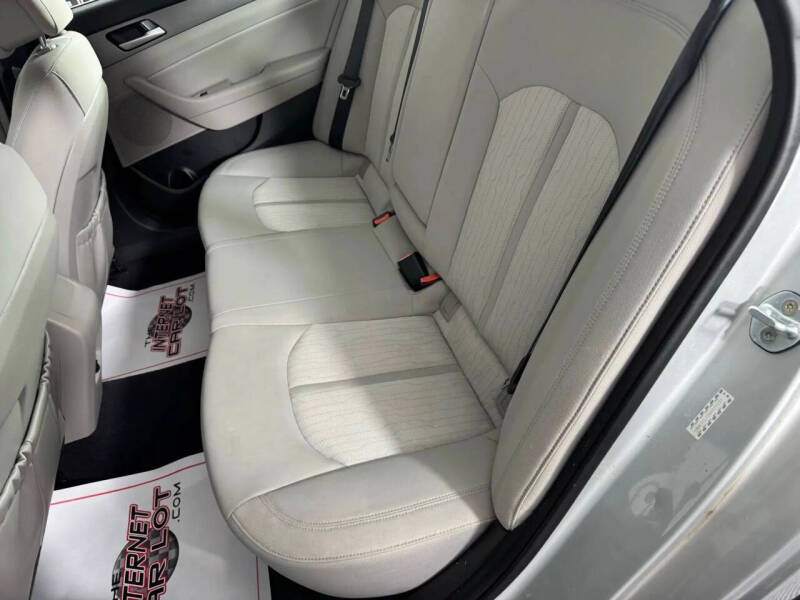 2016 Hyundai Sonata Hybrid SE