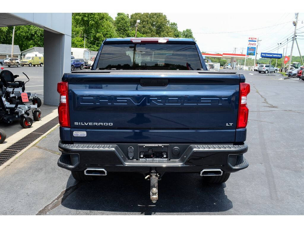 2020 Chevrolet Silverado 1500 for sale at EARL DUFF PRE-OWNED CENTER in Harriman, TN