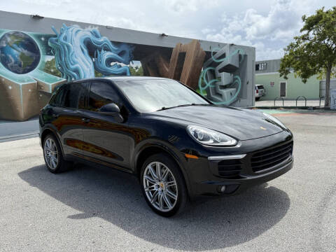2018 Porsche Cayenne Platinum Edition