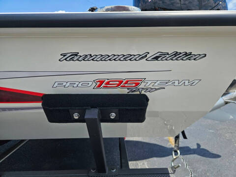 2023 Tracker PRO 195 TXW