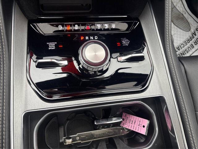 2024 Jeep Wagoneer L Carbide