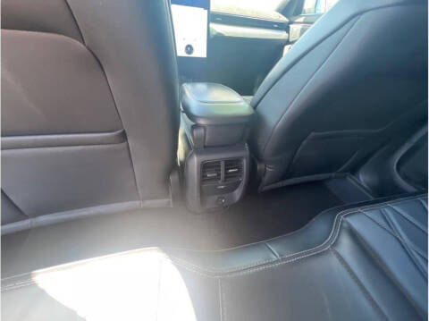 2022 Ford Mustang Mach-E Select