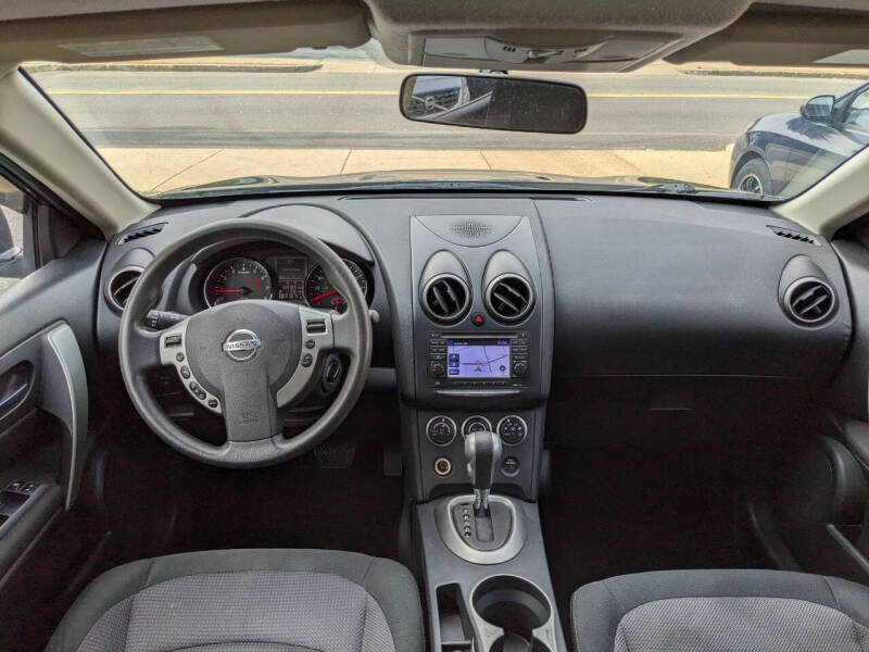 2011 Nissan Rogue SV