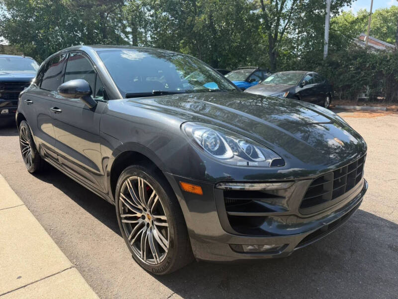 2017 Porsche Macan