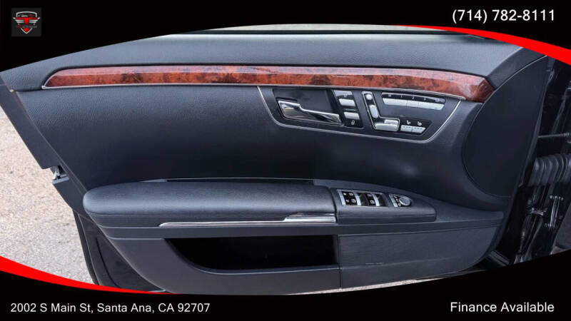 2010 Mercedes-Benz S-Class S 550