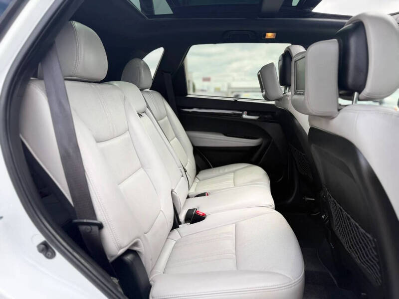 2014 Kia Sorento SX Limited