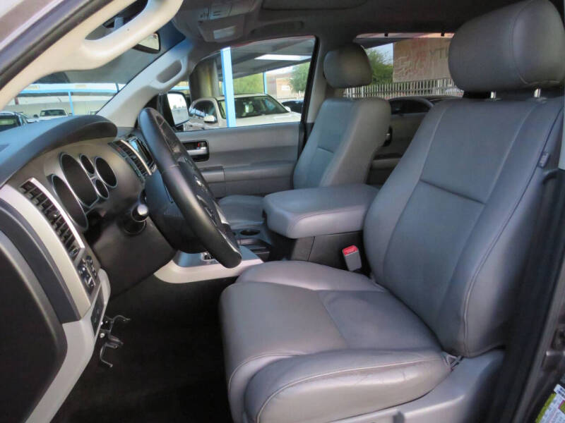 2015 Toyota Sequoia Limited