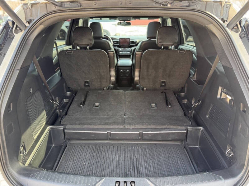 2023 Ford Explorer ST-Line