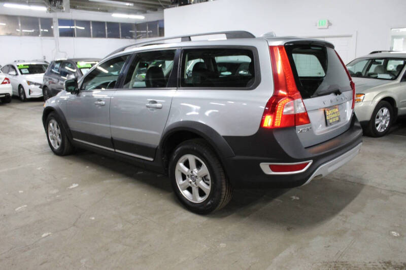 2008 Volvo XC70 3.2
