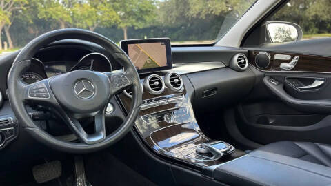 2016 Mercedes-Benz C-Class