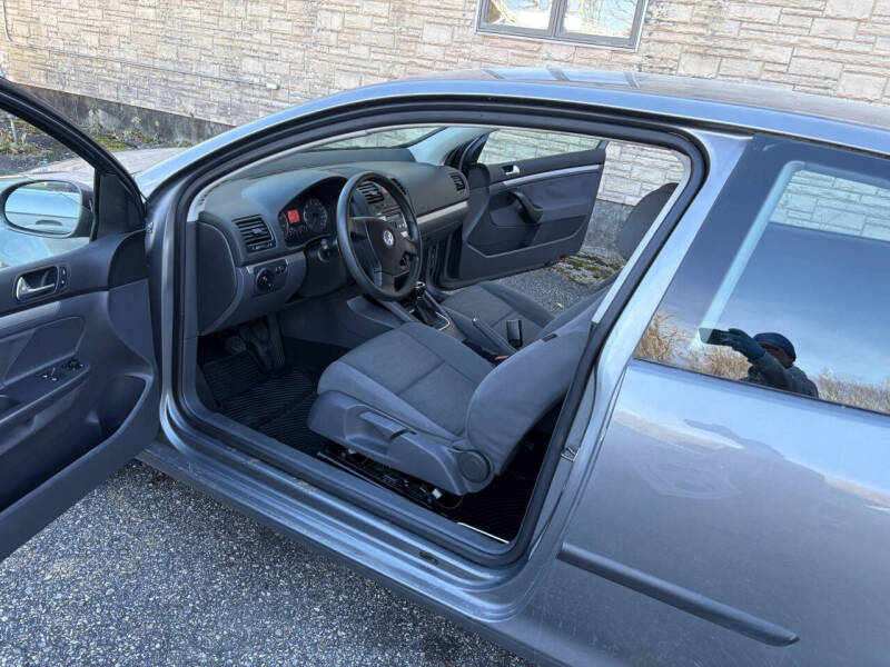 2009 Volkswagen Rabbit S