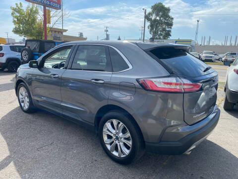 2021 Ford Edge Titanium