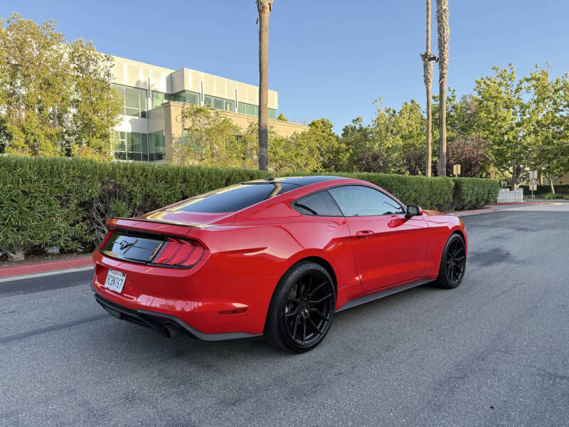 2019 Ford Mustang EcoBoost