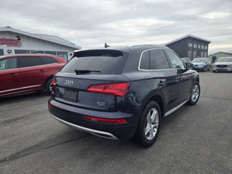 2018 Audi Q5 2.0T quattro Premium Plus