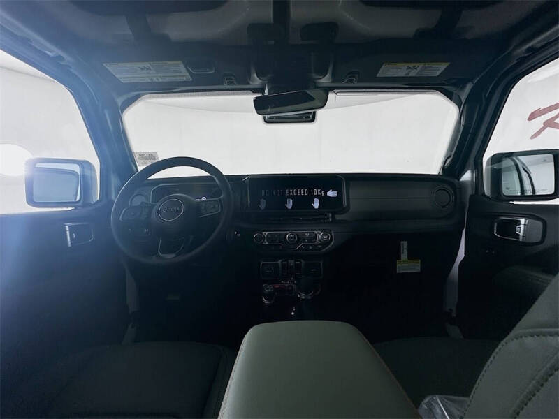 2025 Jeep Gladiator Mojave X