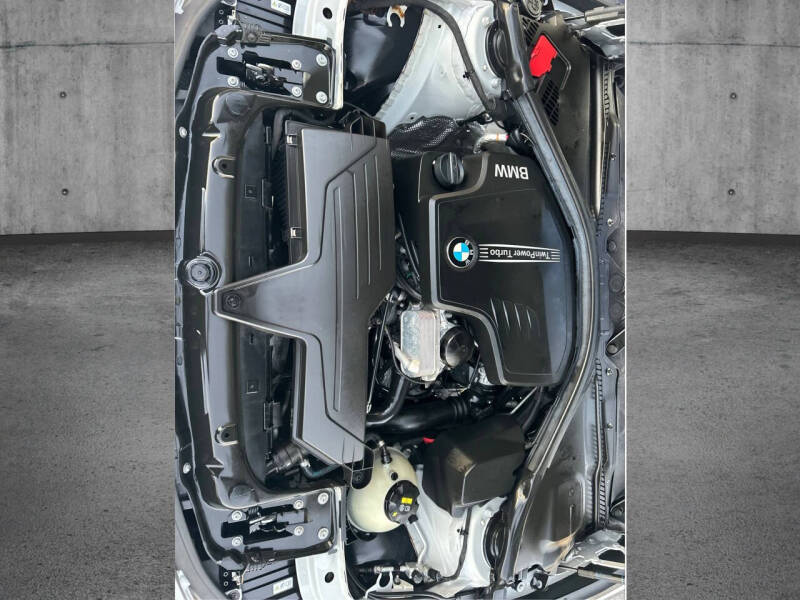 2014 BMW 3 Series 320i