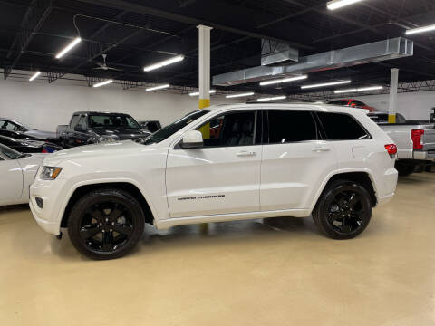2015 Jeep Grand Cherokee for sale at Fox Valley Motorworks in Lake In The Hills IL