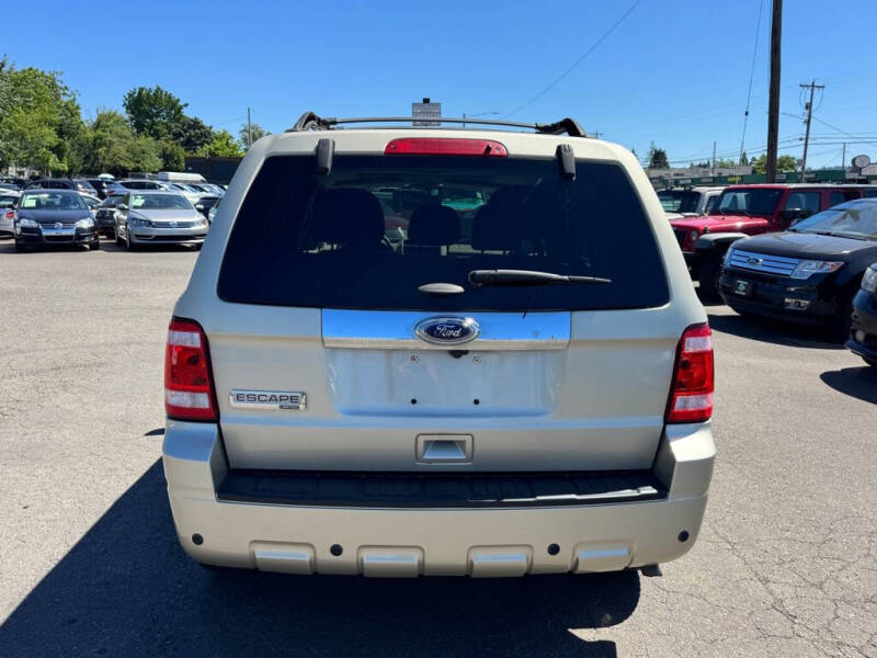 2011 Ford Escape Limited