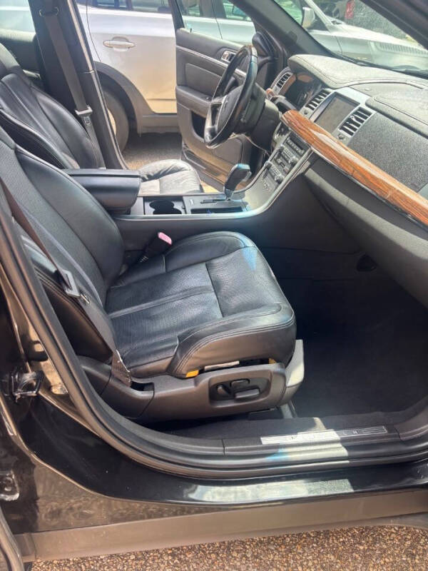 2009 Lincoln MKS