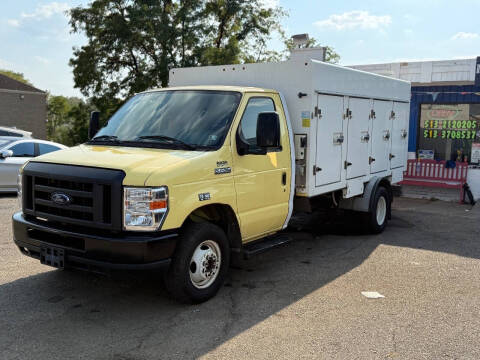 2019 Ford E-Series E-450 SD
