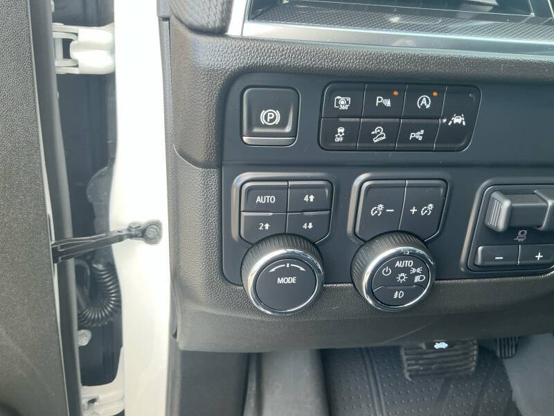 2025 Chevrolet Tahoe RST