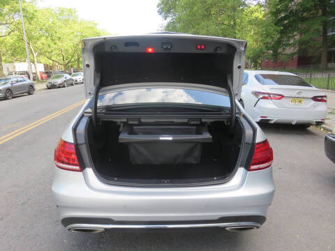 2014 Mercedes-Benz E-Class E 550 4MATIC