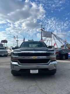 Used Car 2017 Chevrolet Silverado 1500  Lt Z71 4x4 4dr Crew Cab 5.8 Ft. Sb For Sale Under $20,000 In San Antonio, Texas