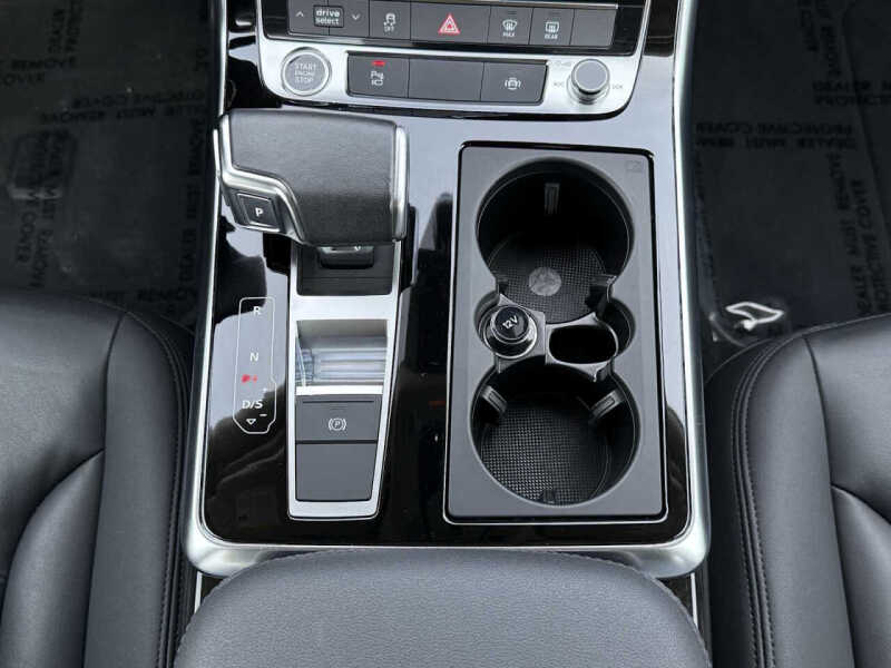 2024 Audi Q7 quattro Premium Plus 45 TFSI