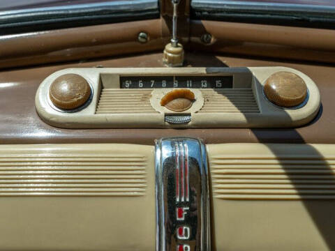 1941 Ford Coupe Super Deluxe