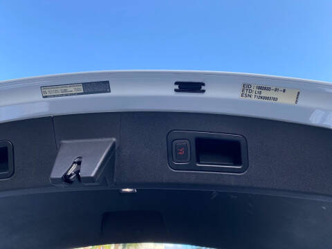 2012 Tesla Model S Performance