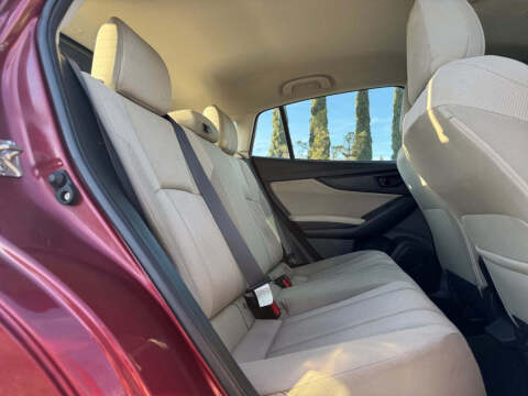 2017 Subaru Impreza 2.0i