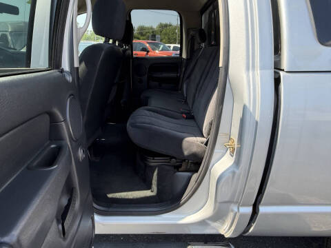 2005 Dodge Ram 1500 SLT