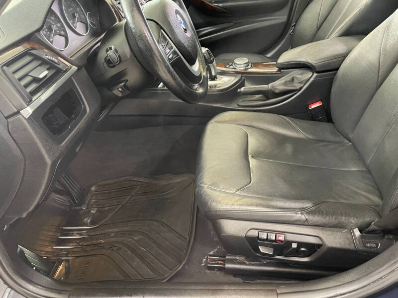 2015 BMW 3 Series 328i xDrive