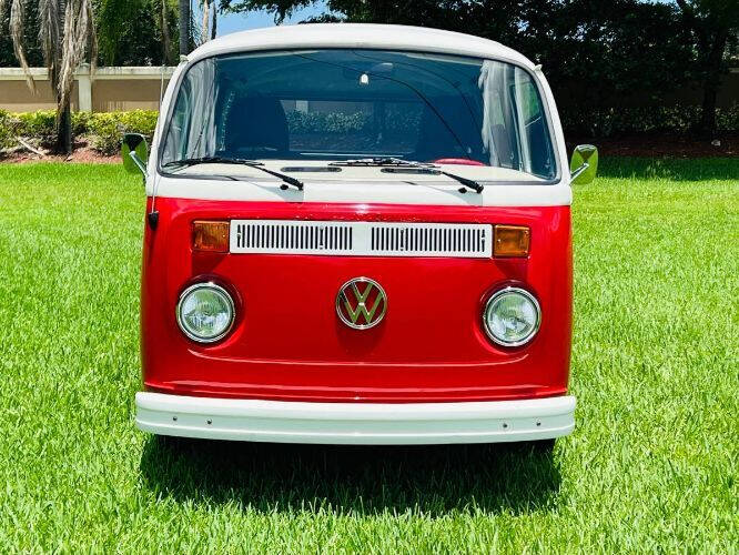 1977 Volkswagen Bus