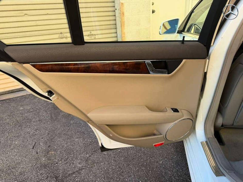 2010 Mercedes-Benz C-Class
