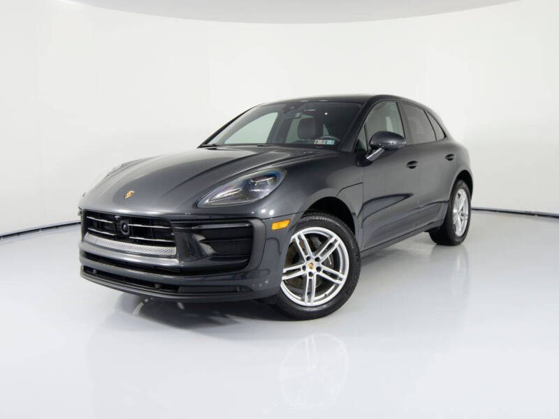 2025 Porsche Macan