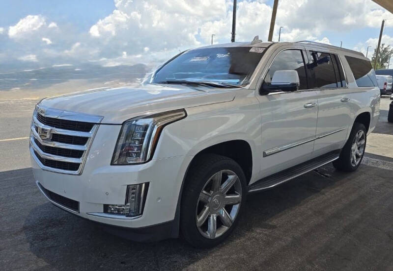 2018 Cadillac Escalade ESV Luxury