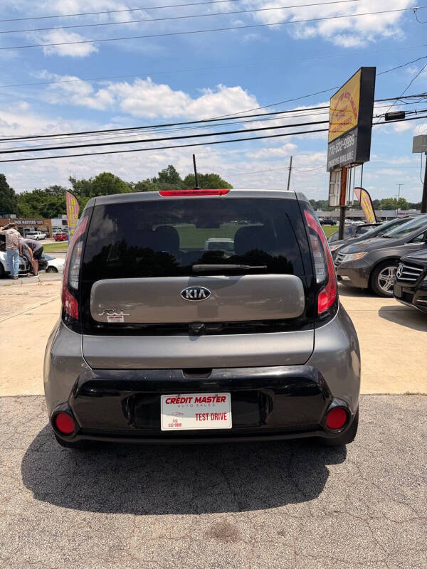 2016 Kia Soul +